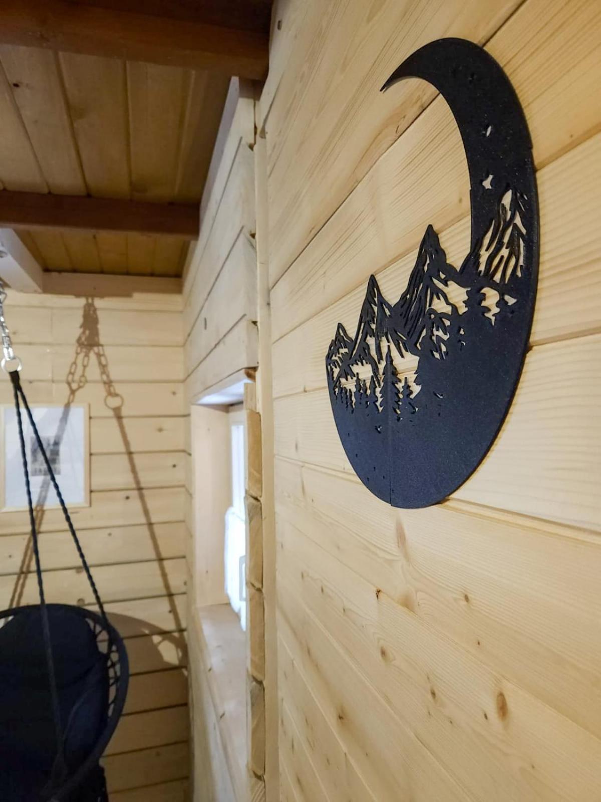 Domek Drewniany Szafran Witów エクステリア 写真